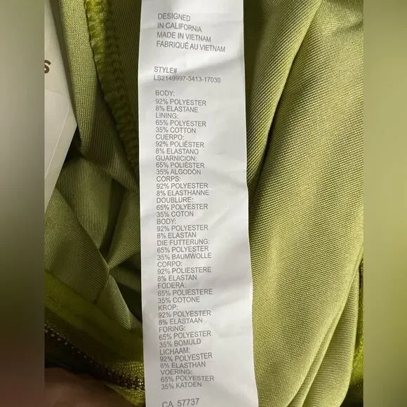 Fabletics Donna Velour Hoodie - Picture 12 of 12